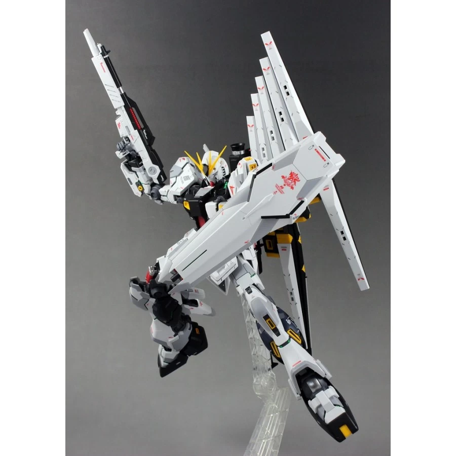 Bandai Master Grade MG 1/100 Mobile Suit Gundam RX-93 Nu Gundam Ver.Ka 6 Bandai Master Grade MG 1/100 Mobile Suit Gundam RX-93 Nu Gundam Ver.Ka - immagine 6