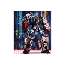 Generation Toys GT-08 Transformers Guardian Battle Damage Version