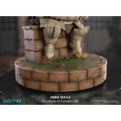 First 4 Figures SD-016 Dark Souls Siegmeyer Of Catarina -Negozio Di Giocattoli first 4 figures sd 016 dark souls siegmeyer of catarina 17