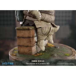 First 4 Figures SD-016 Dark Souls Siegmeyer Of Catarina -Negozio Di Giocattoli first 4 figures sd 016 dark souls siegmeyer of catarina 18