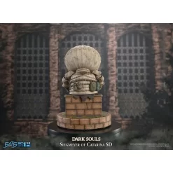 First 4 Figures SD-016 Dark Souls Siegmeyer Of Catarina -Negozio Di Giocattoli first 4 figures sd 016 dark souls siegmeyer of catarina 4